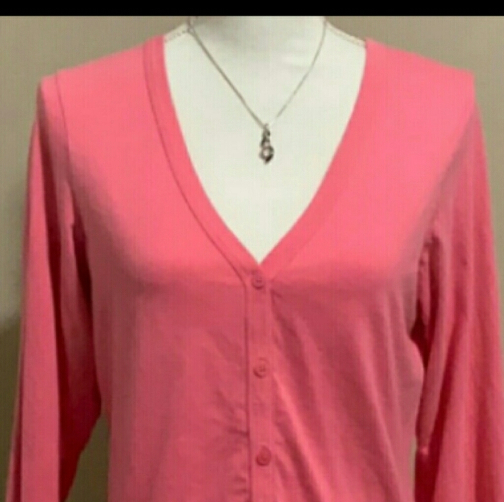 VS Carnation Pink Button Down Blouse sz M